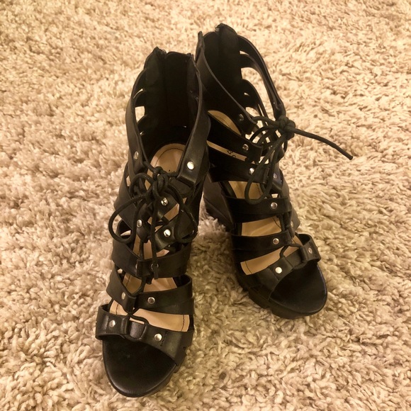 Black lace up open toe wedges size 7 - Picture 2 of 5